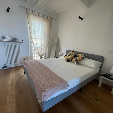 Pg Magic View - Center