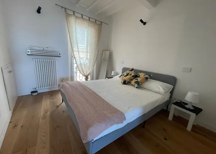 Pg Magic View - Center